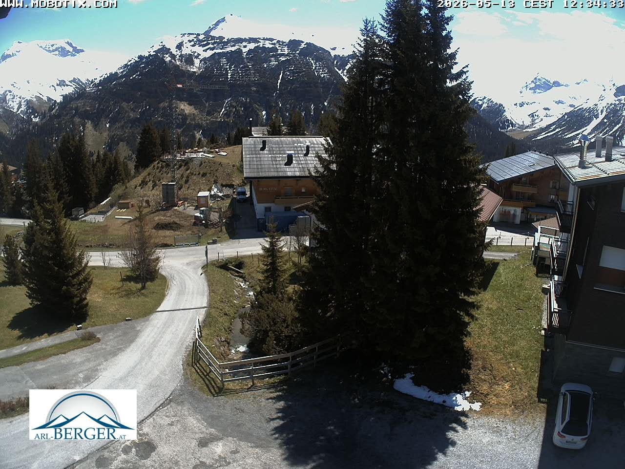 Archiv Foto Webcam Oberlech: Pension Berger