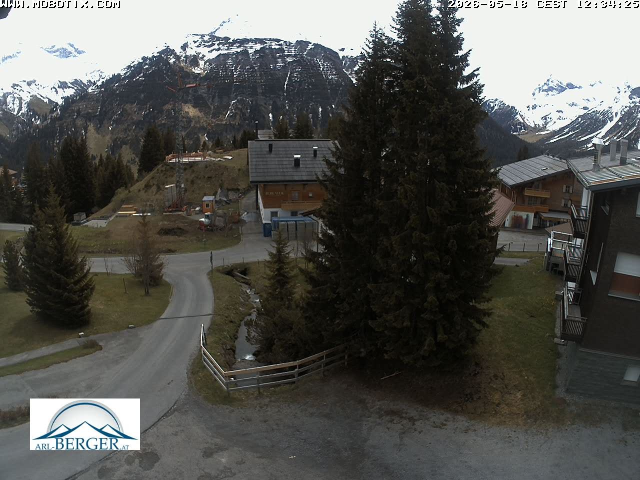 Archiv Foto Webcam Oberlech: Pension Berger