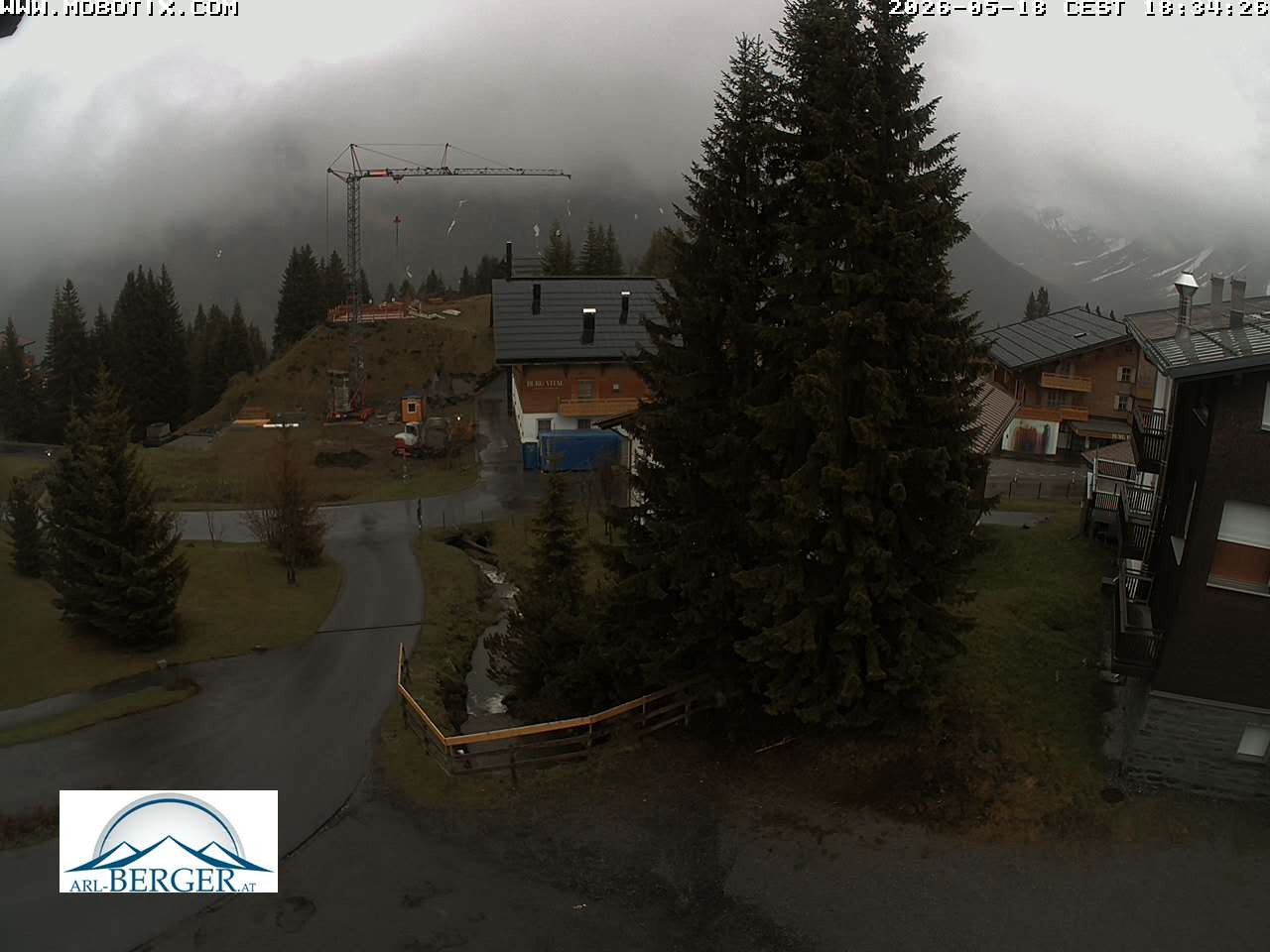 Archiv Foto Webcam Oberlech: Pension Berger