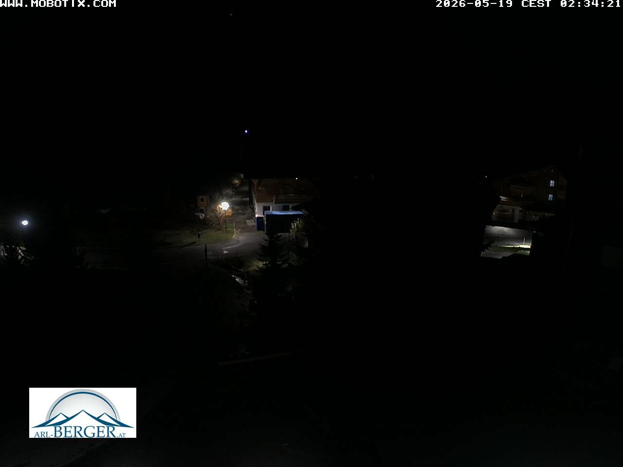 Archiv Foto Webcam Oberlech: Pension Berger