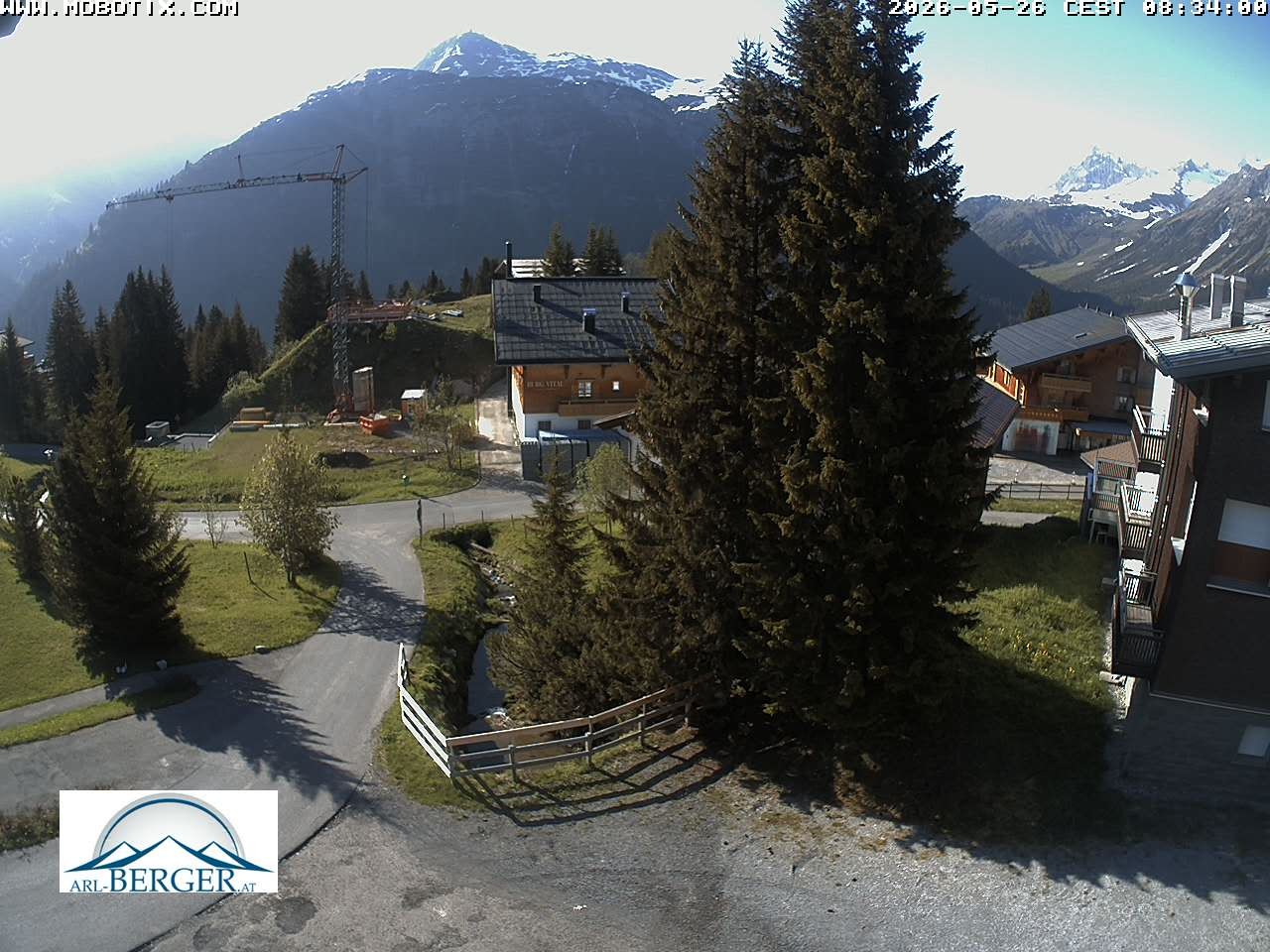 Archiv Foto Webcam Oberlech: Pension Berger