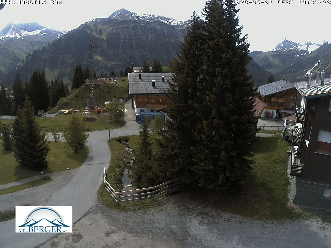 Archiv Foto Webcam Oberlech: Pension Berger