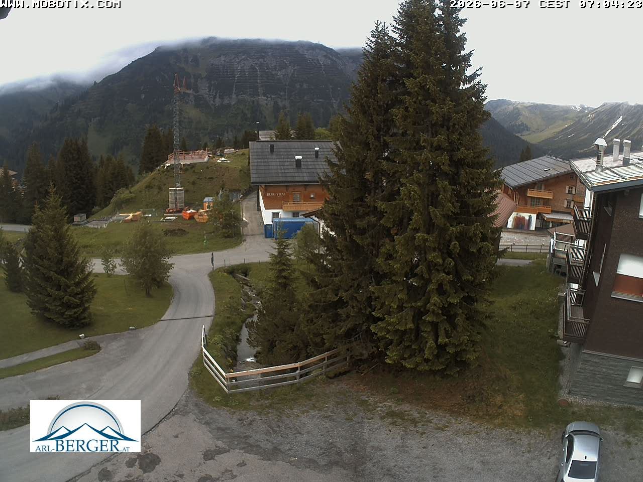 Archiv Foto Webcam Oberlech: Pension Berger