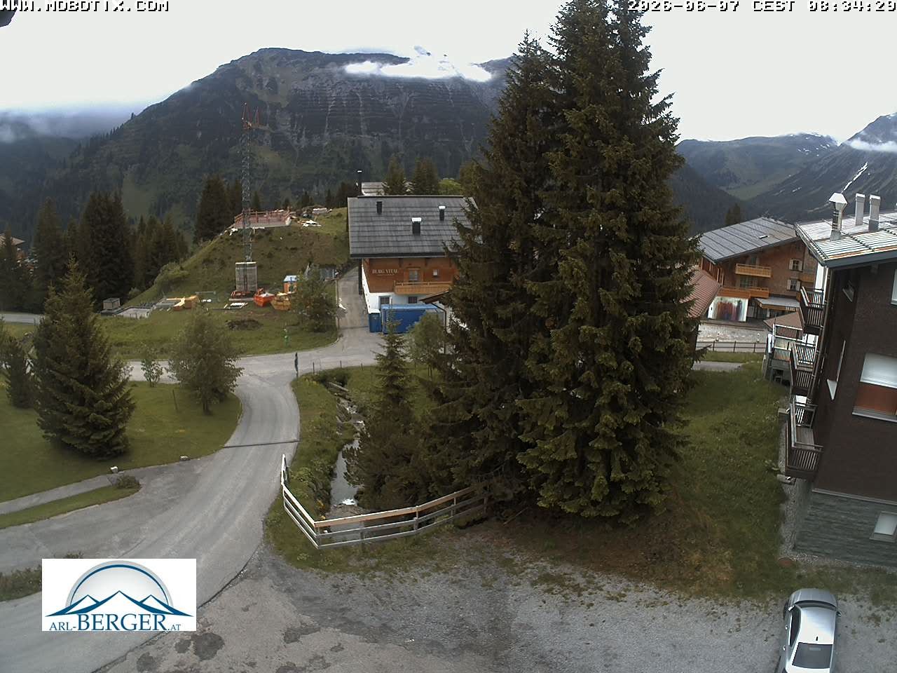 Archiv Foto Webcam Oberlech: Pension Berger