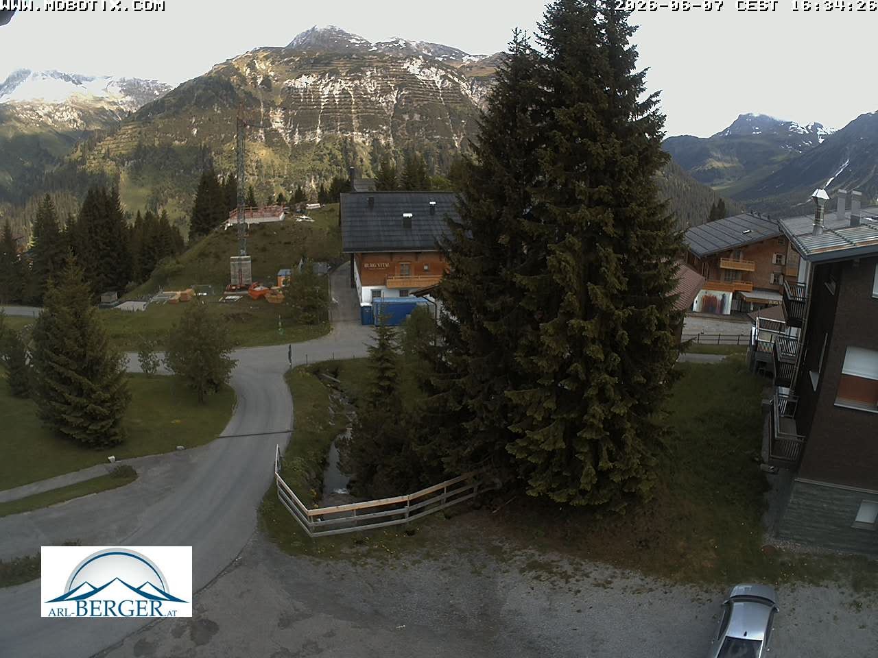Archiv Foto Webcam Oberlech: Pension Berger