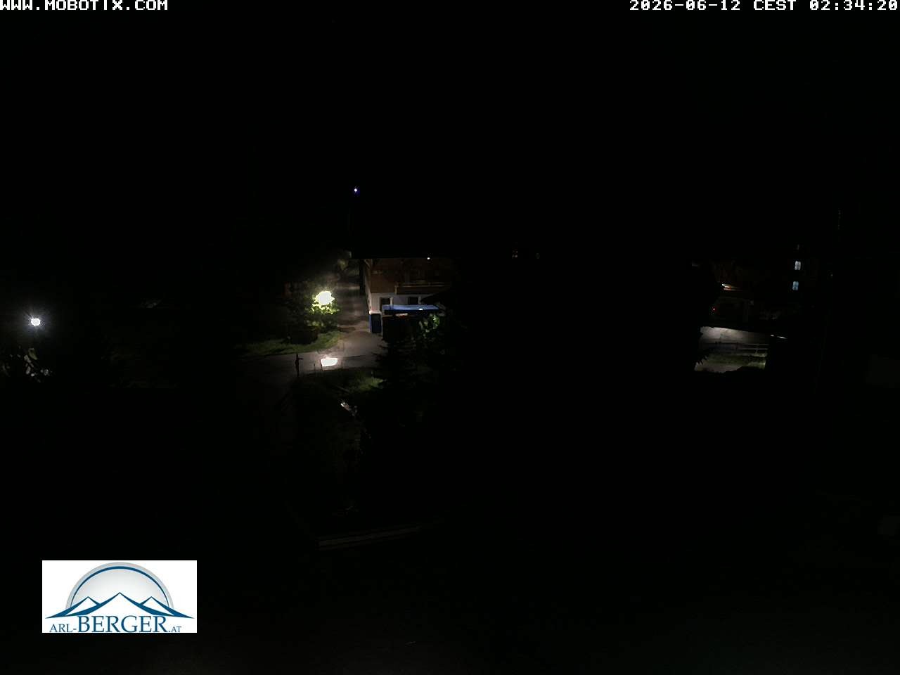 Archiv Foto Webcam Oberlech: Pension Berger