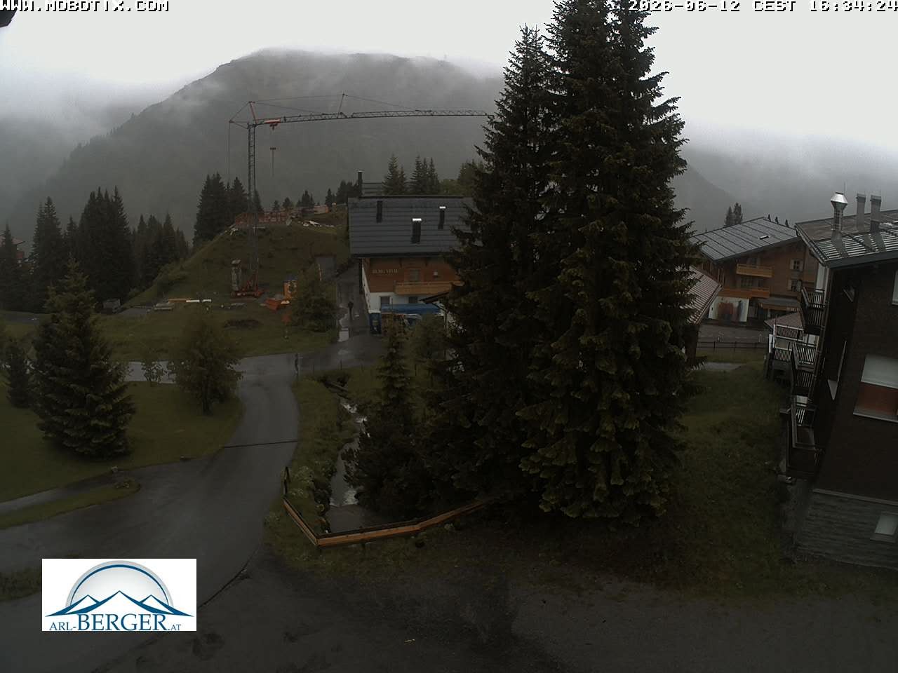 Archiv Foto Webcam Oberlech: Pension Berger