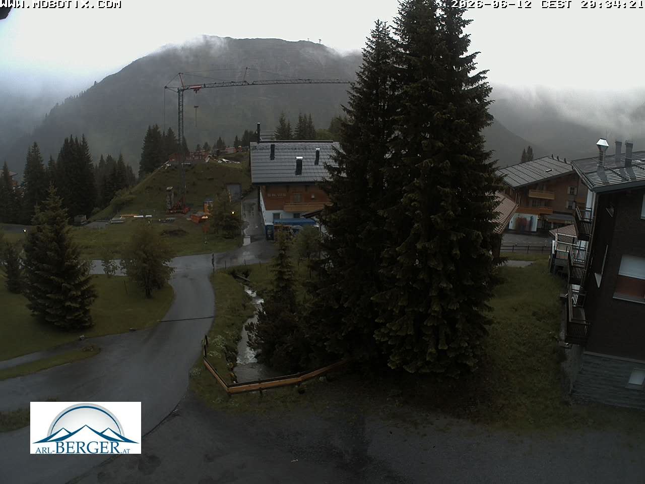 Archiv Foto Webcam Oberlech: Pension Berger