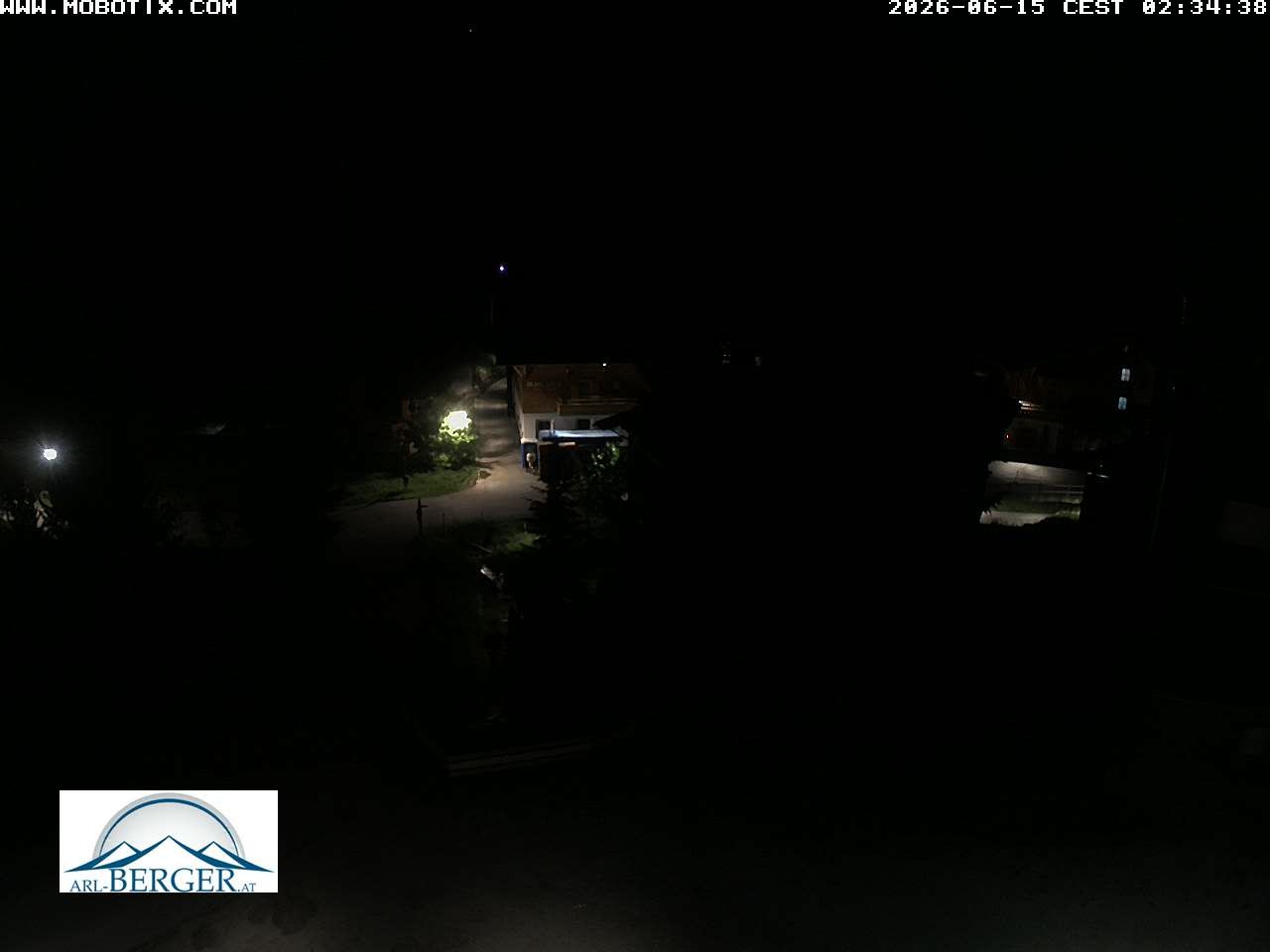 Archiv Foto Webcam Oberlech: Pension Berger