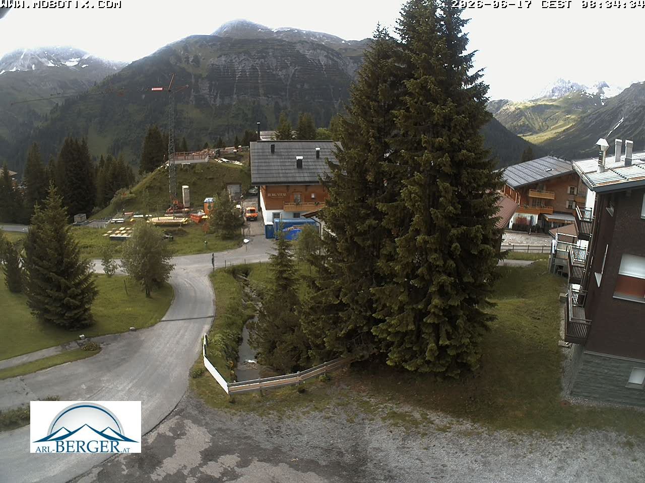 Archiv Foto Webcam Oberlech: Pension Berger