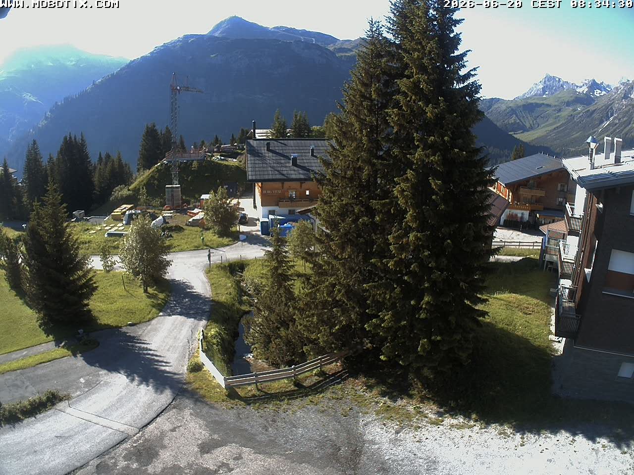Archived image Webcam Oberlech: guest house Berger