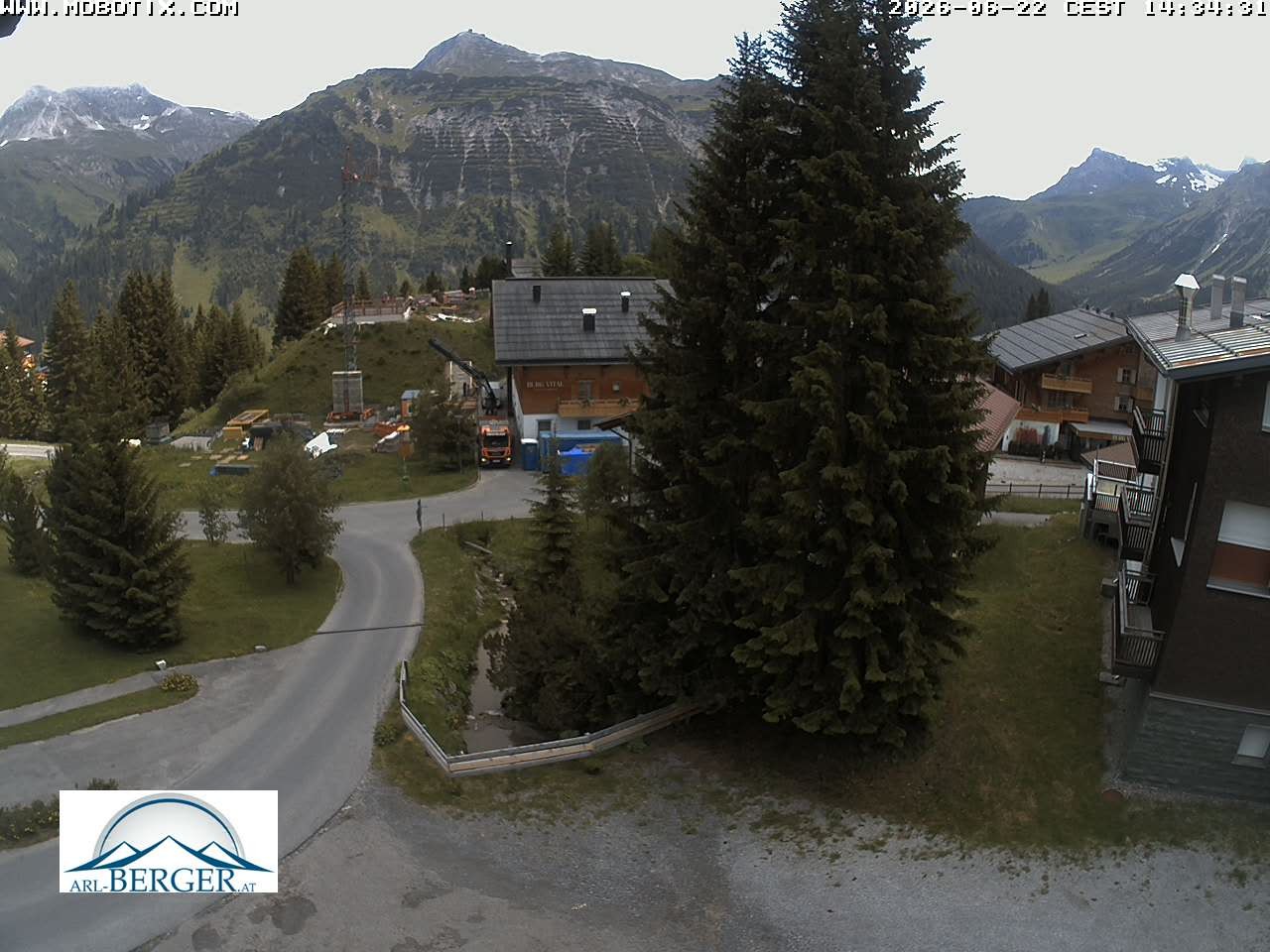 Archiv Foto Webcam Oberlech: Pension Berger