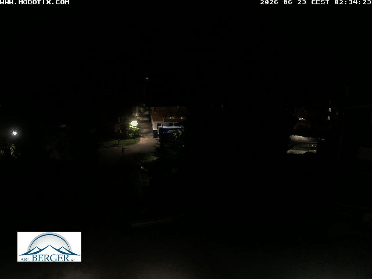 Archiv Foto Webcam Oberlech: Pension Berger