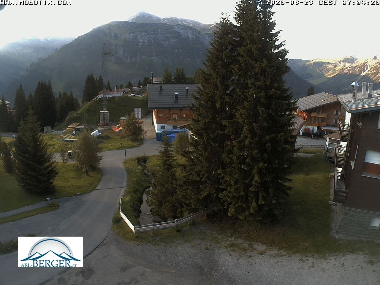 Archiv Foto Webcam Oberlech: Pension Berger