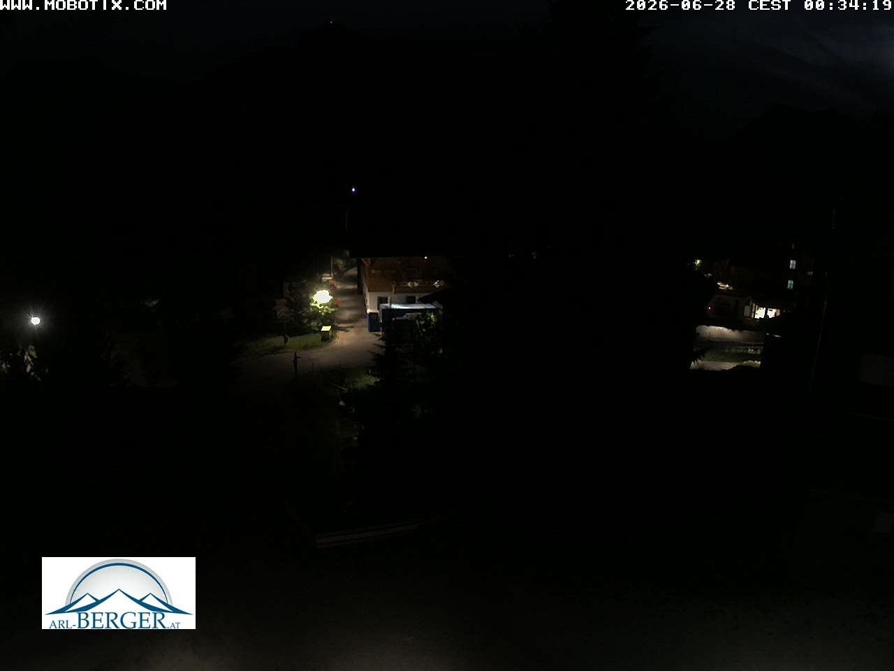 Archiv Foto Webcam Oberlech: Pension Berger
