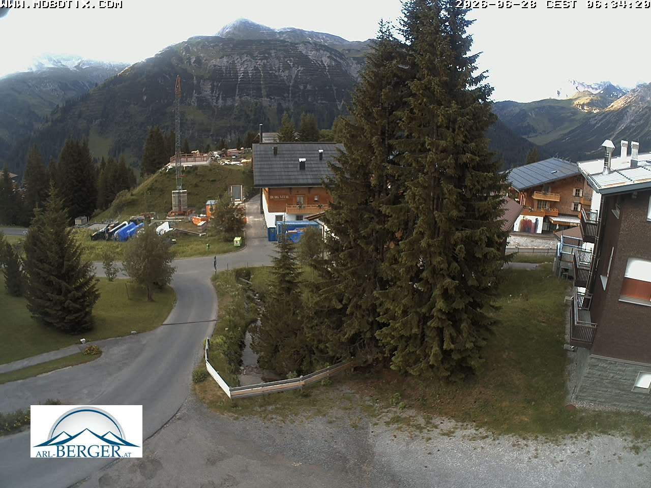 Archiv Foto Webcam Oberlech: Pension Berger