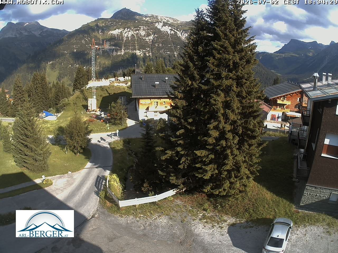 Archiv Foto Webcam Oberlech: Pension Berger