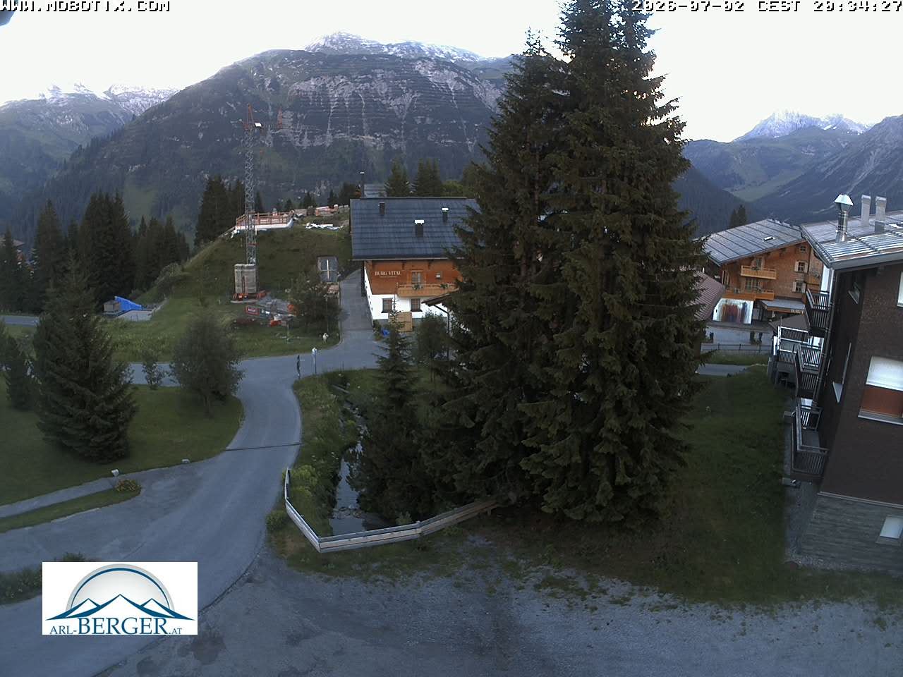 Archiv Foto Webcam Oberlech: Pension Berger