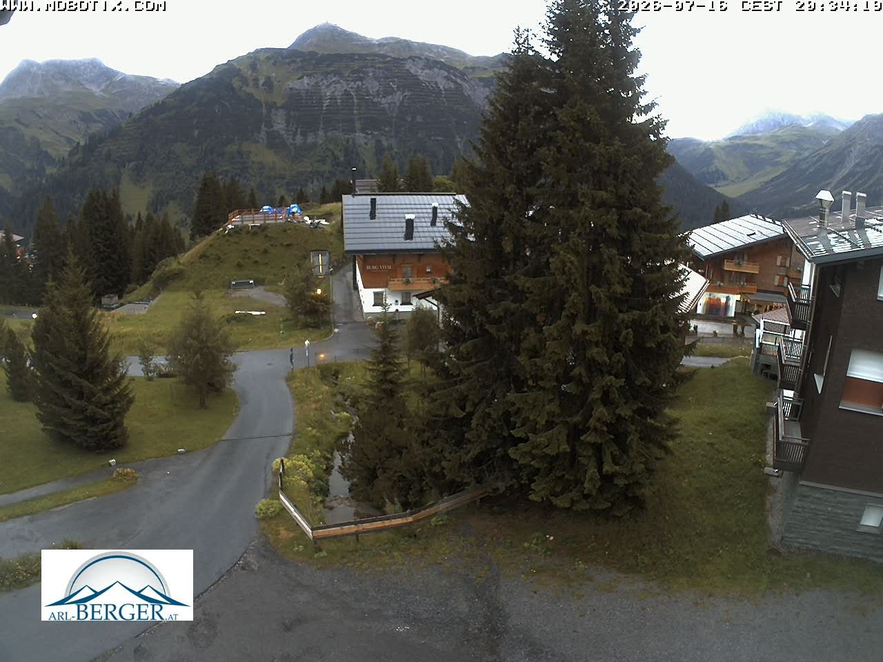 Archiv Foto Webcam Oberlech: Pension Berger