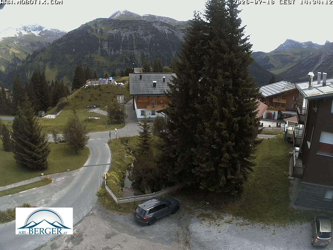 Archiv Foto Webcam Oberlech: Pension Berger