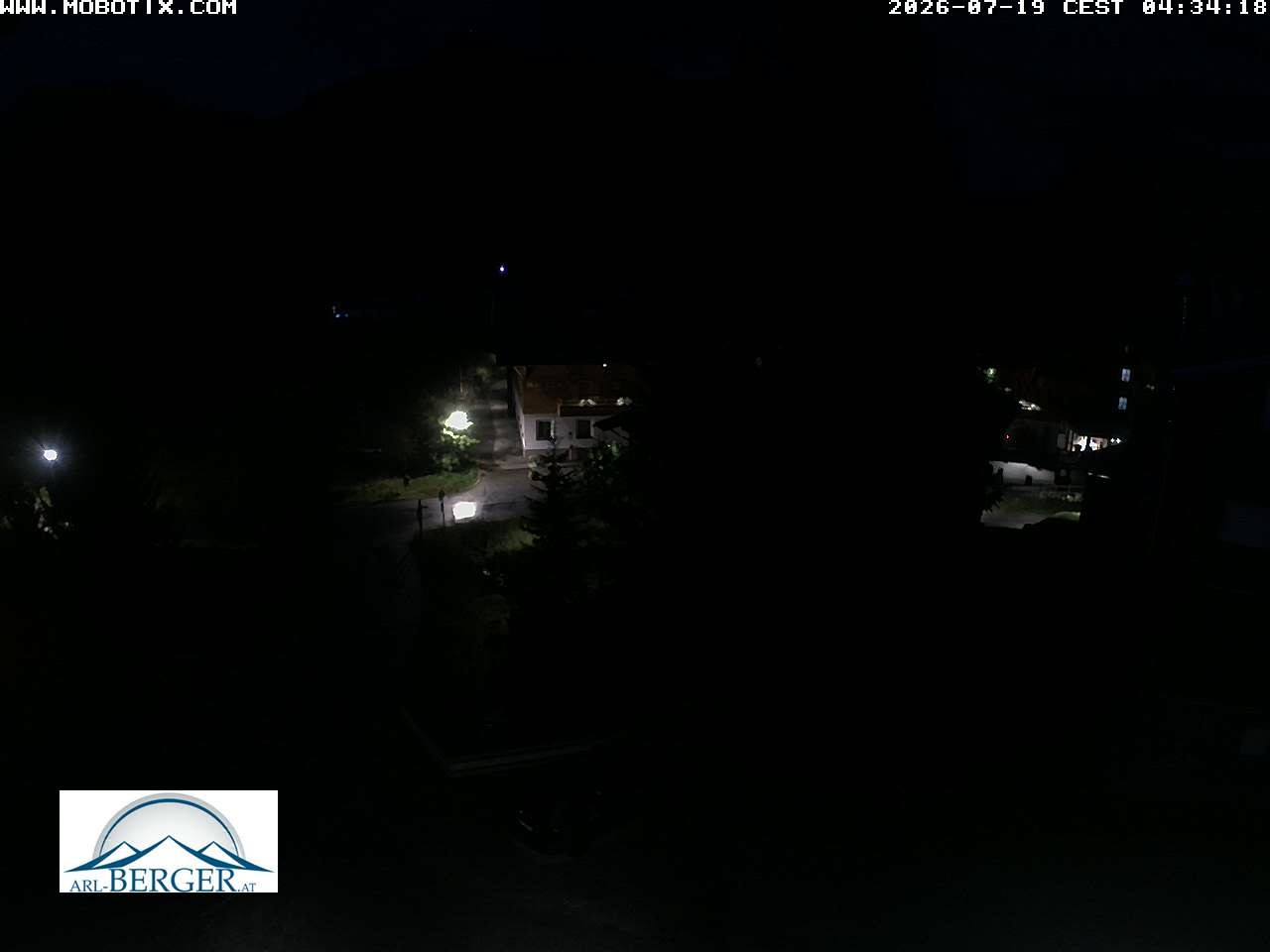 Archiv Foto Webcam Oberlech: Pension Berger