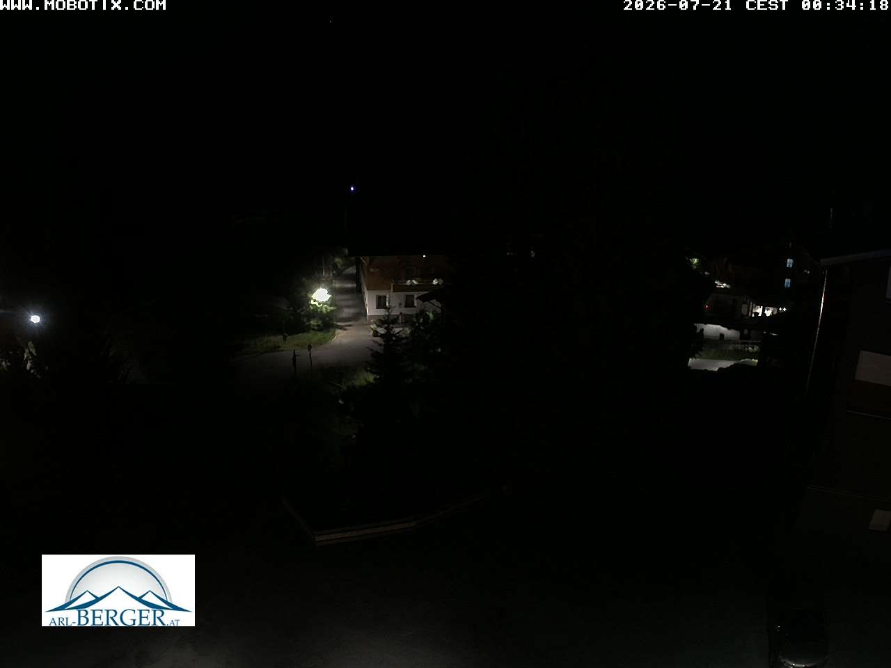Archiv Foto Webcam Oberlech: Pension Berger