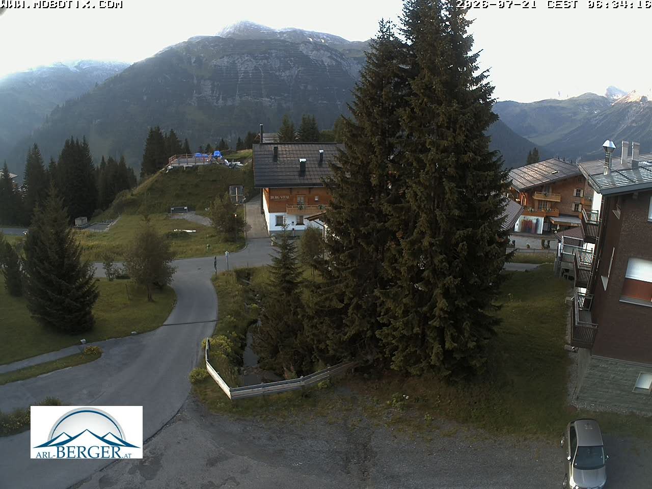 Archiv Foto Webcam Oberlech: Pension Berger