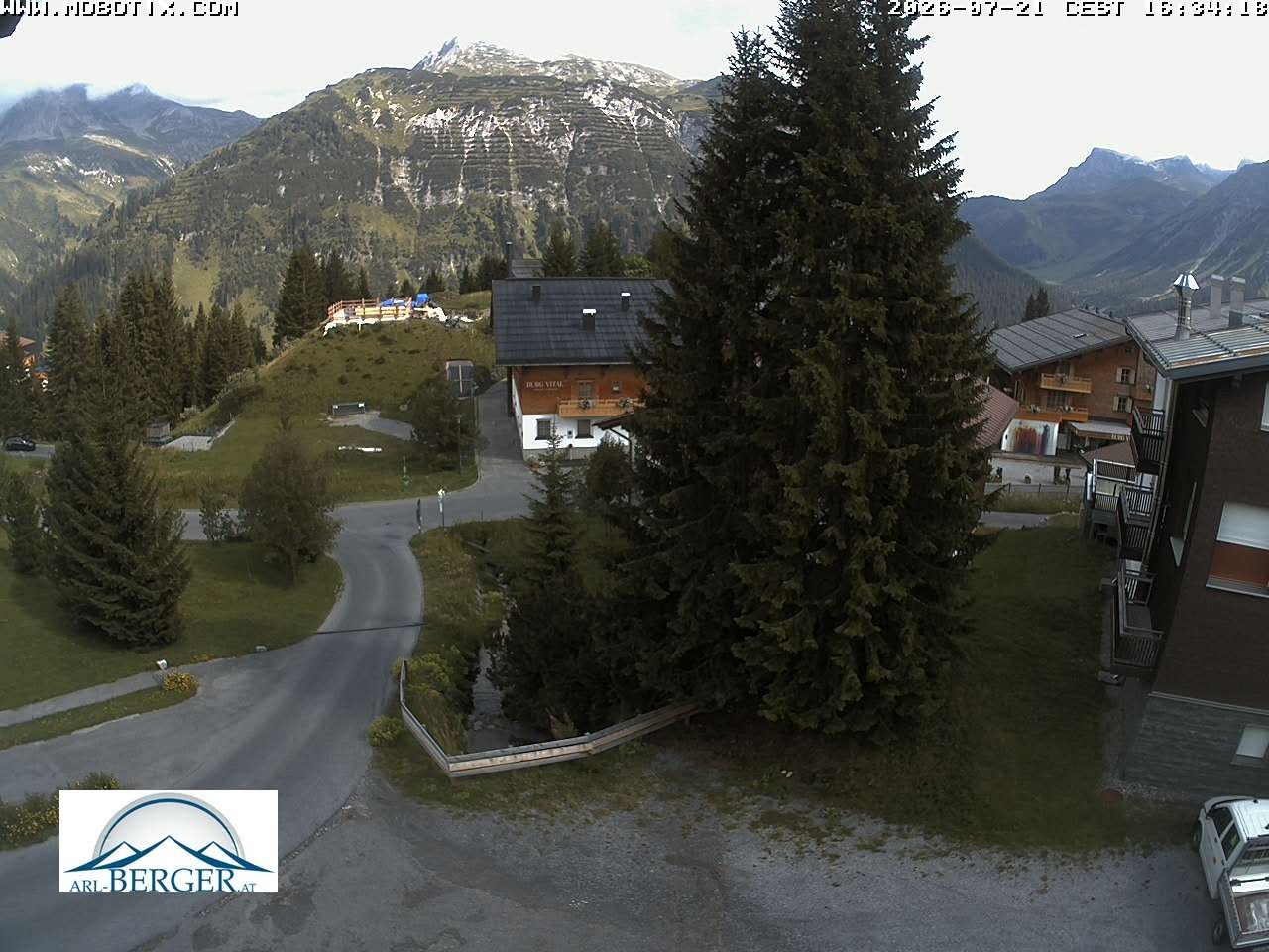 Archiv Foto Webcam Oberlech: Pension Berger