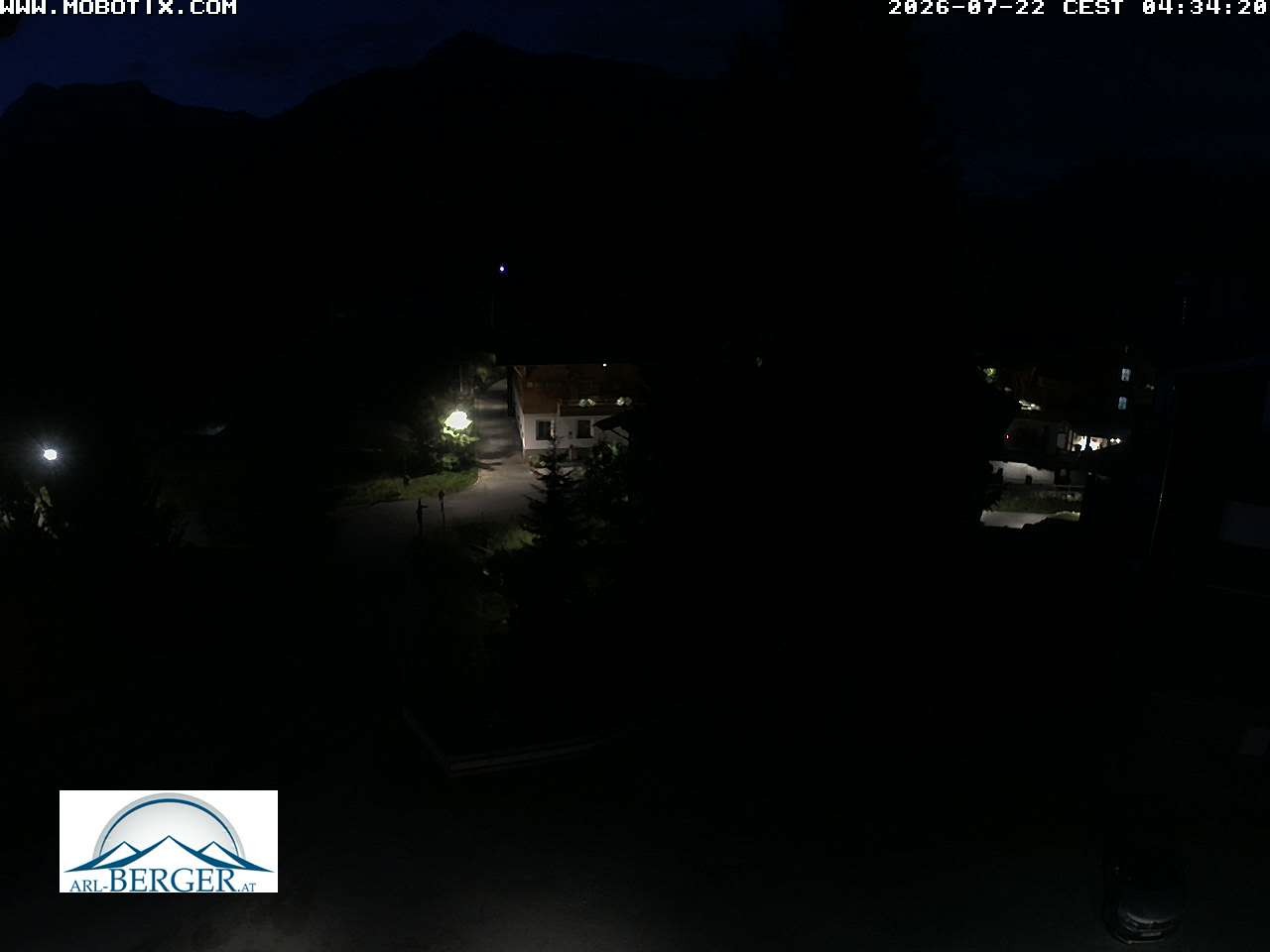 Archiv Foto Webcam Oberlech: Pension Berger
