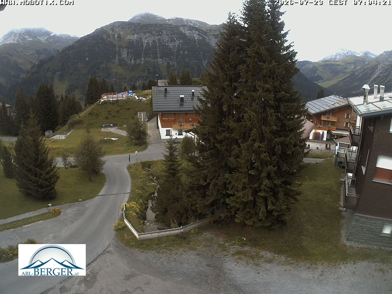 Archiv Foto Webcam Oberlech: Pension Berger