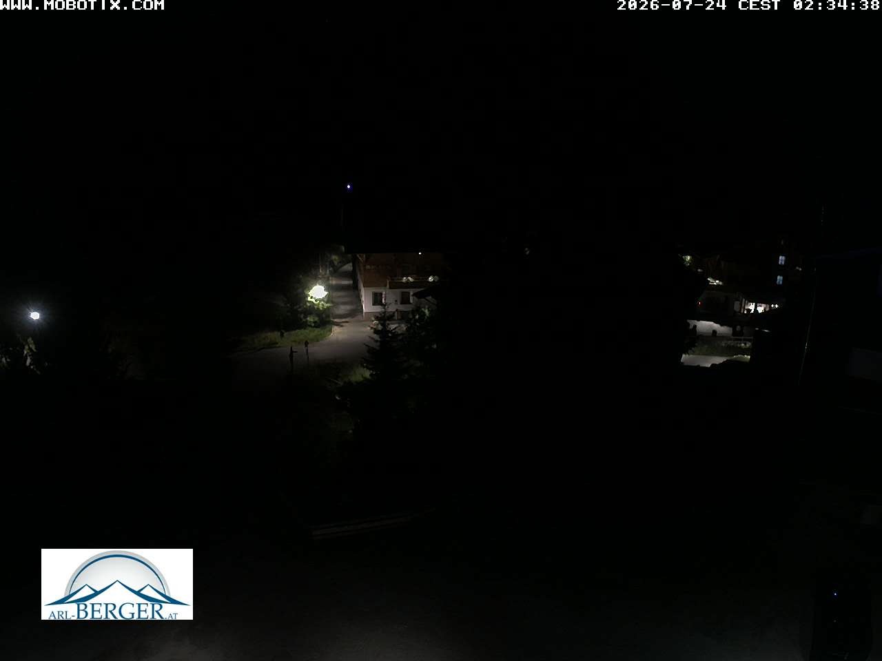 Archiv Foto Webcam Oberlech: Pension Berger