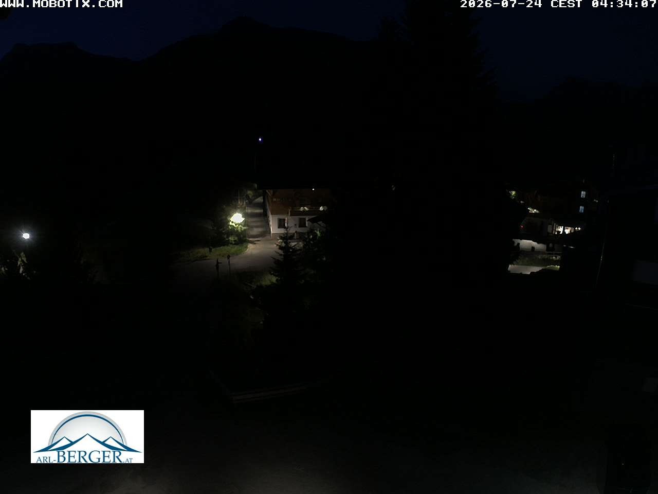 Archiv Foto Webcam Oberlech: Pension Berger