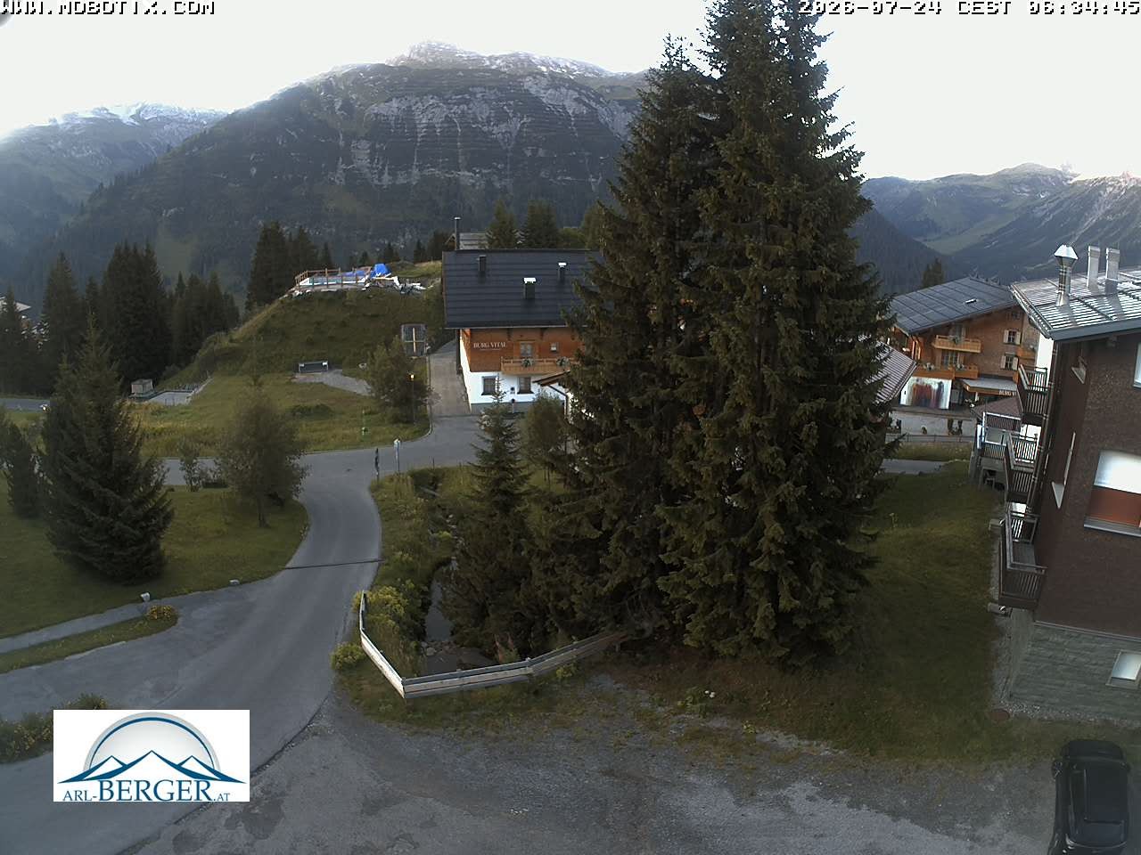 Archiv Foto Webcam Oberlech: Pension Berger