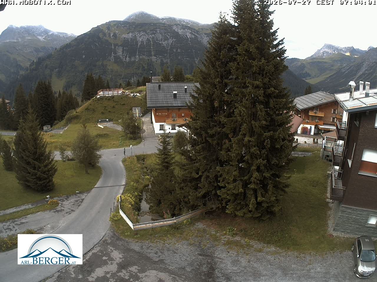 Archiv Foto Webcam Oberlech: Pension Berger