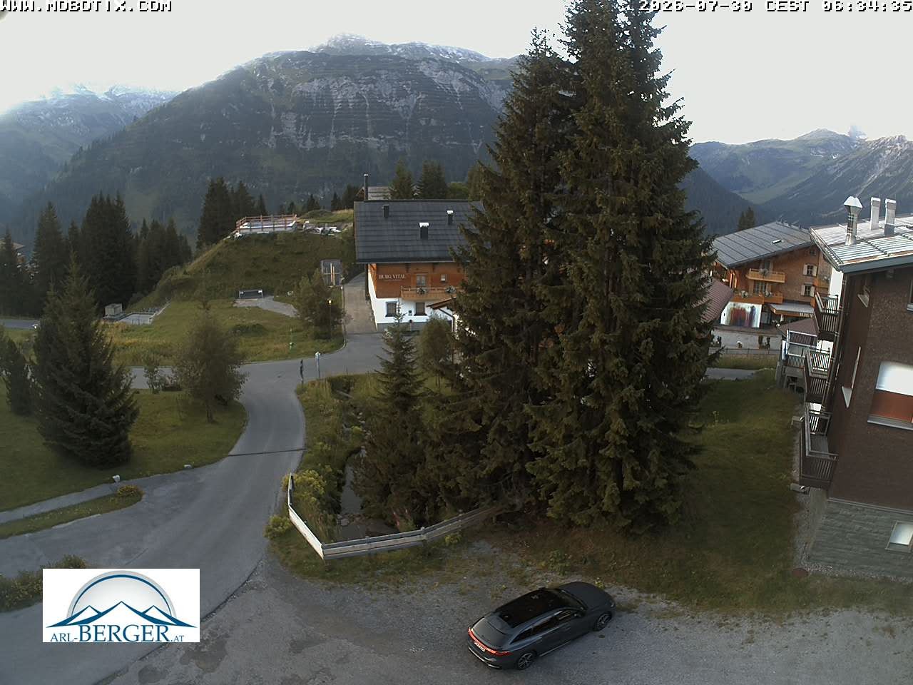 Archiv Foto Webcam Oberlech: Pension Berger