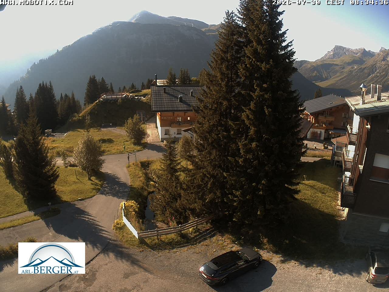 Archiv Foto Webcam Oberlech: Pension Berger