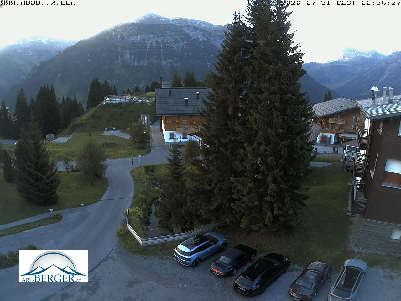Archiv Foto Webcam Oberlech: Pension Berger