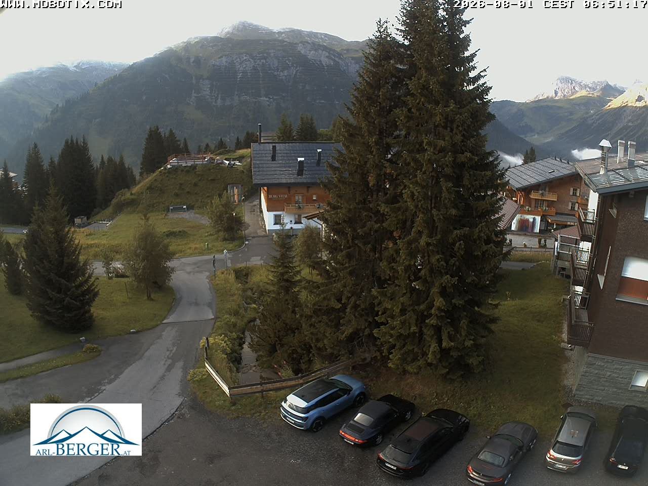 Archiv Foto Webcam Oberlech: Pension Berger