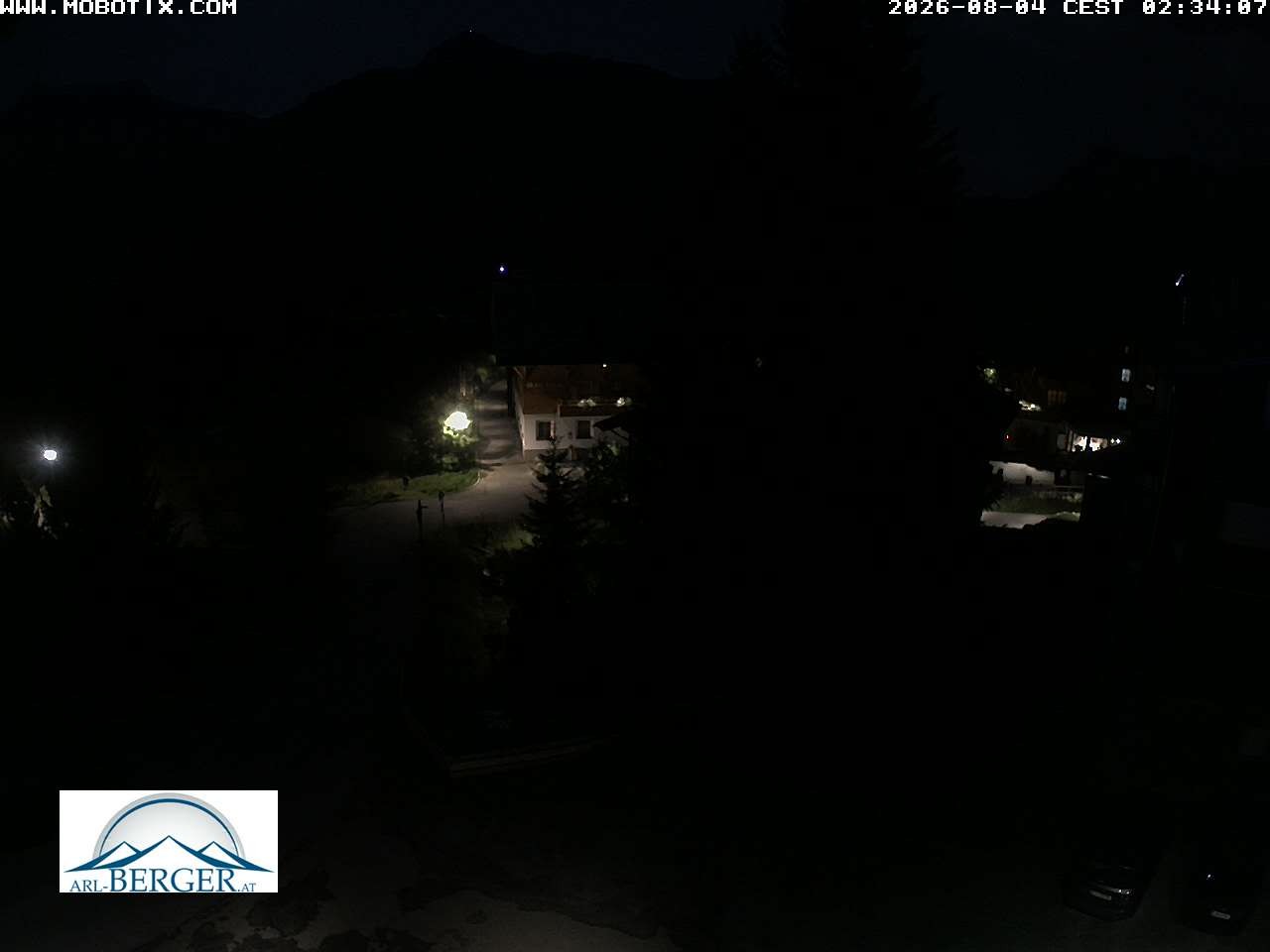 Archiv Foto Webcam Oberlech: Pension Berger