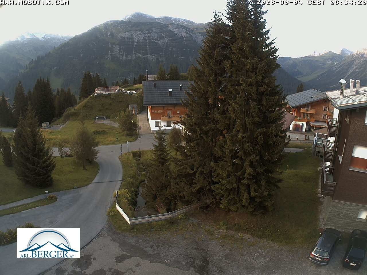 Archiv Foto Webcam Oberlech: Pension Berger