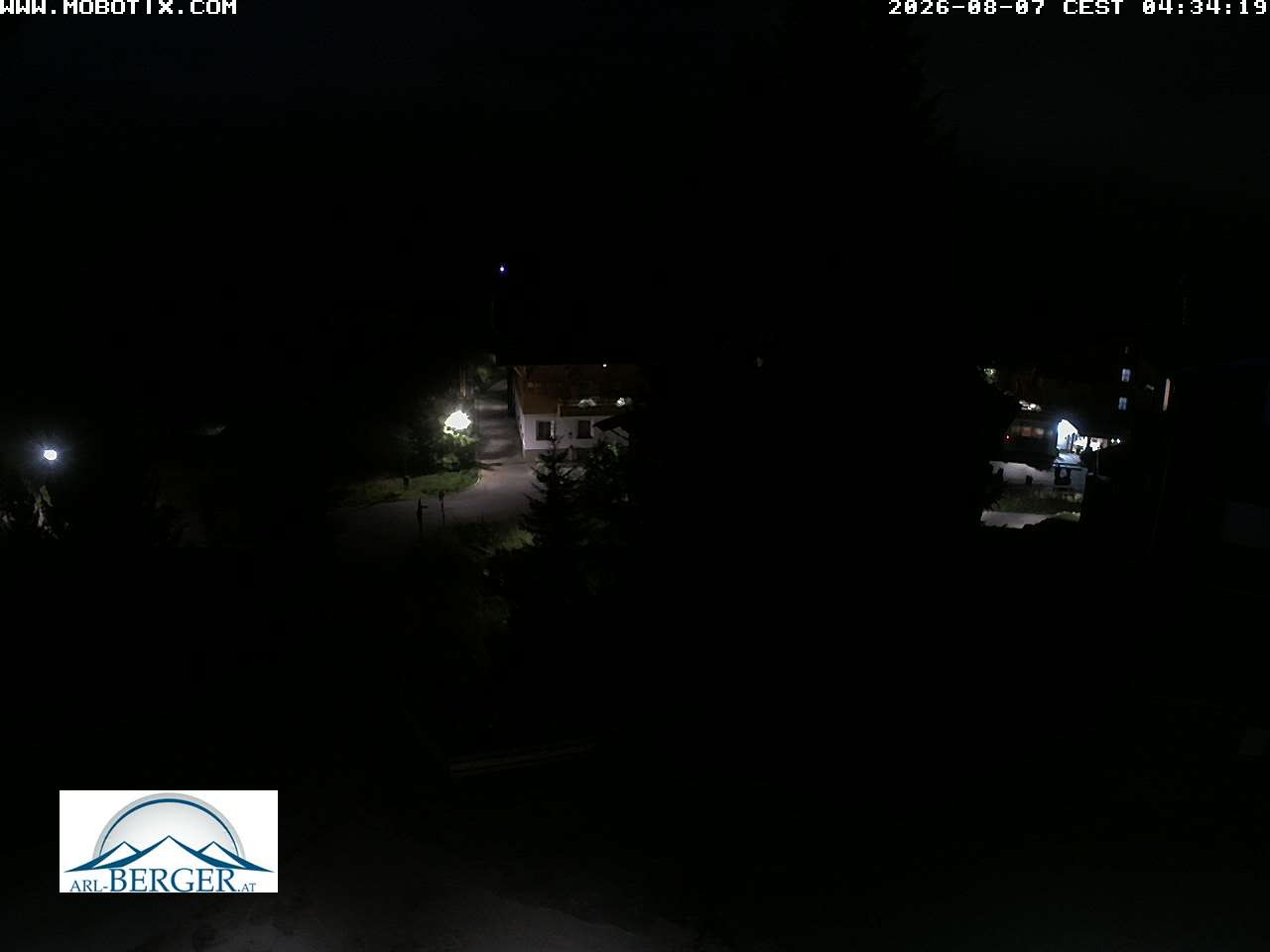 Archiv Foto Webcam Oberlech: Pension Berger