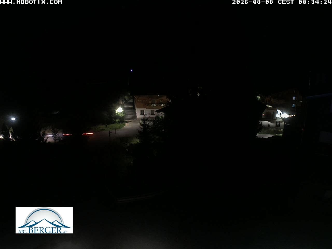Archiv Foto Webcam Oberlech: Pension Berger