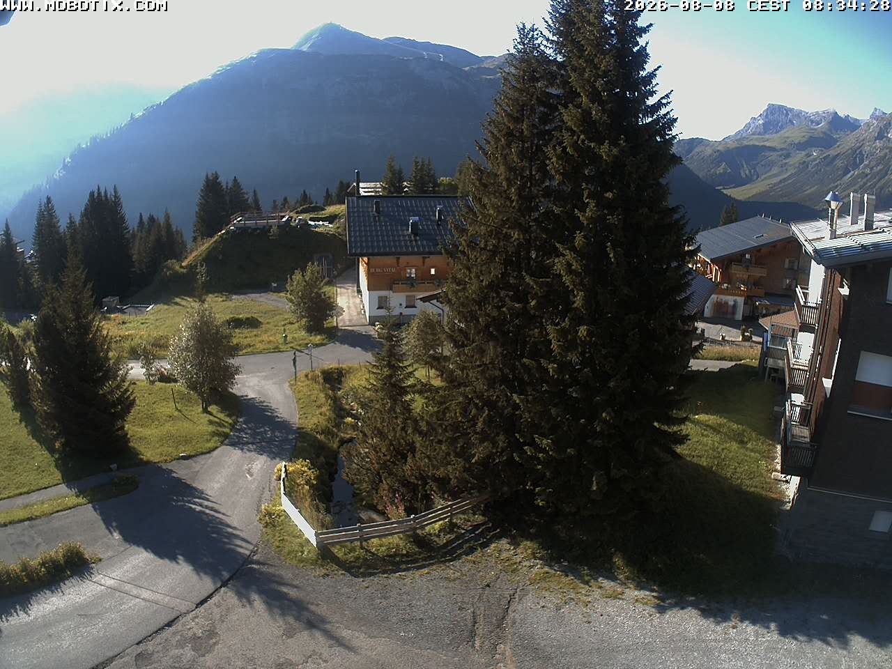 Archiv Foto Webcam Oberlech: Pension Berger