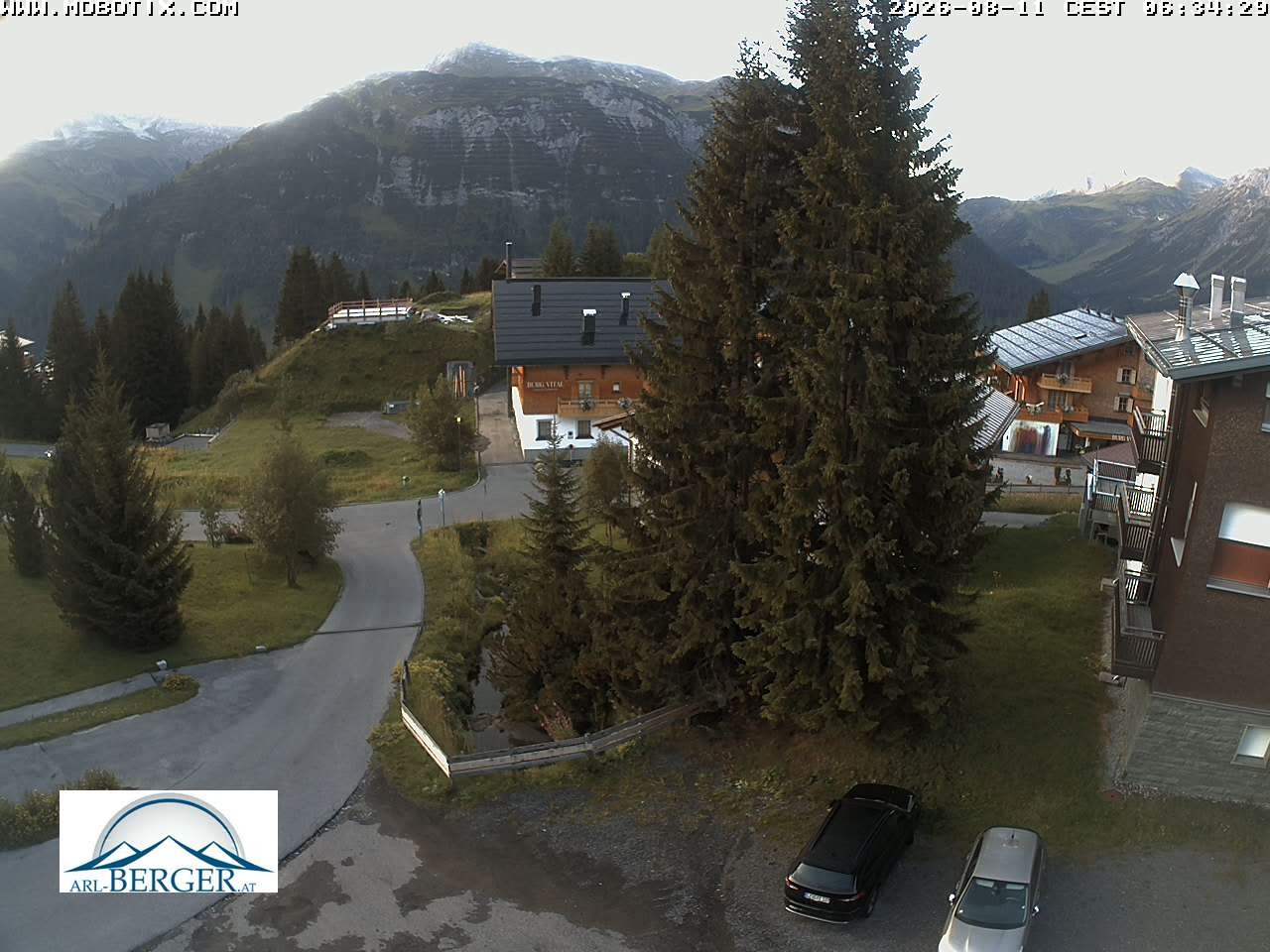 Archiv Foto Webcam Oberlech: Pension Berger