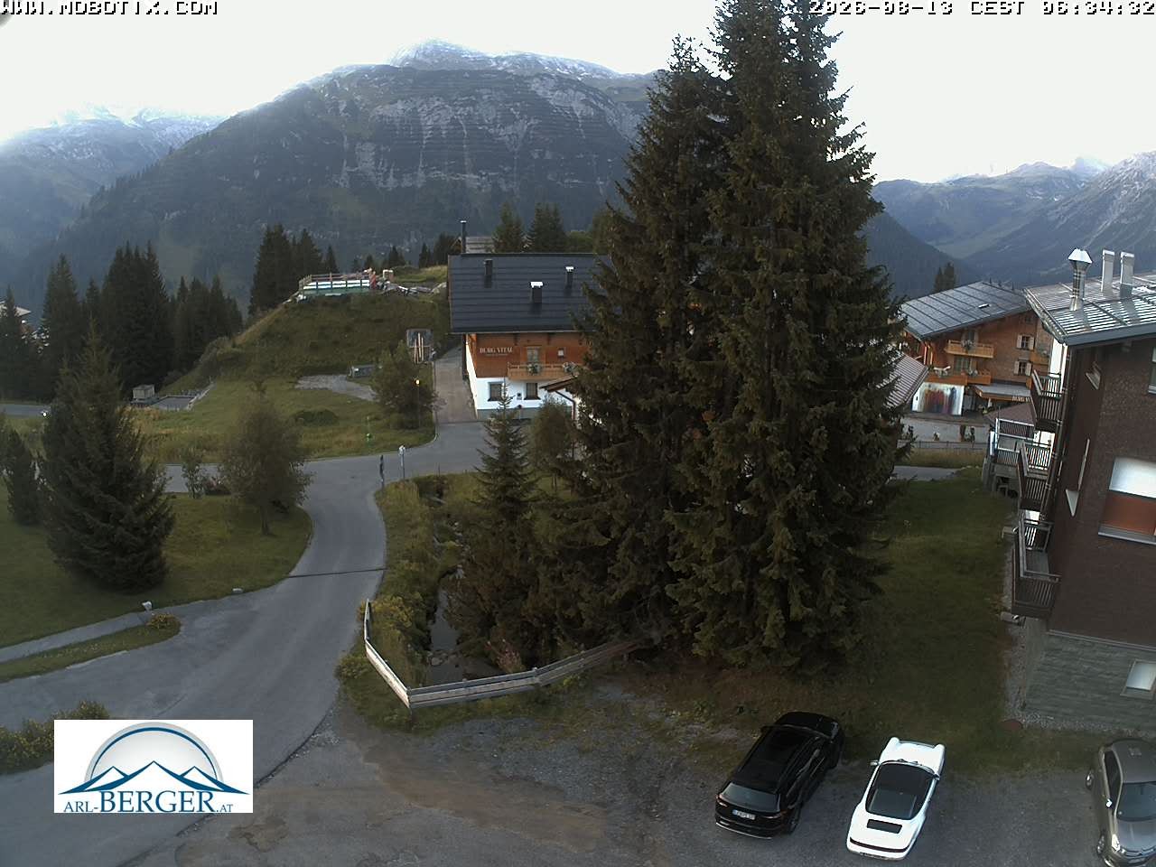 Archiv Foto Webcam Oberlech: Pension Berger