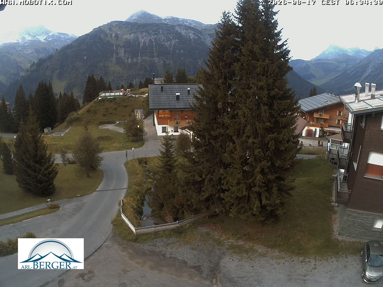 Archiv Foto Webcam Oberlech: Pension Berger
