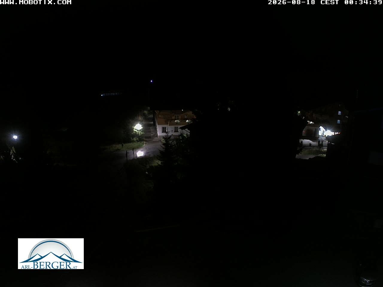 Archiv Foto Webcam Oberlech: Pension Berger