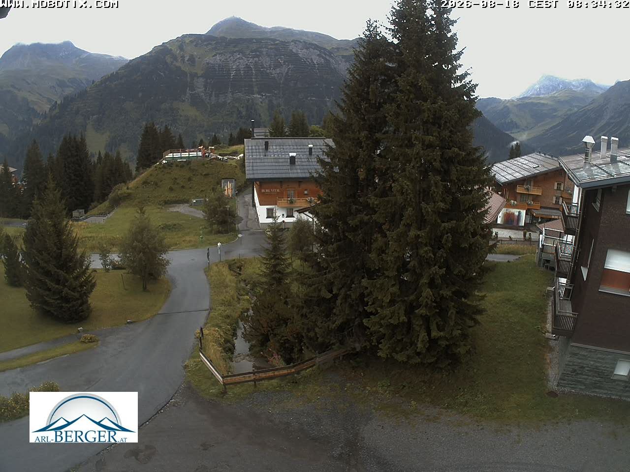 Archiv Foto Webcam Oberlech: Pension Berger