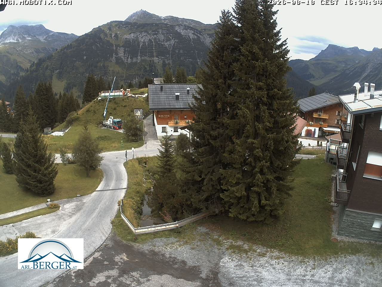Archiv Foto Webcam Oberlech: Pension Berger