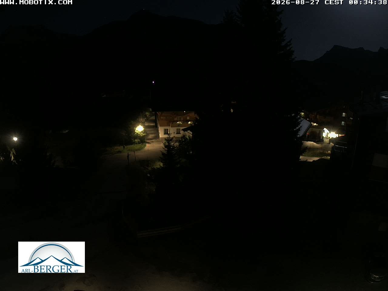 Archiv Foto Webcam Oberlech: Pension Berger